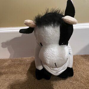 Stuffed Cow holding blanket, NWOT